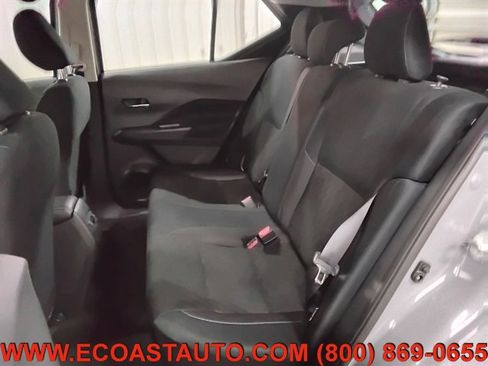 Used 2023 Nissan Kicks SV image 13