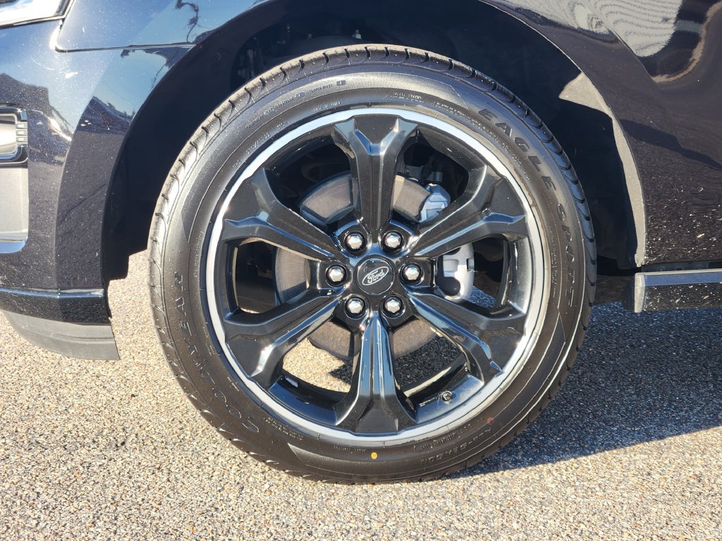 Used 2024 Ford Expedition Limited RWD image 10