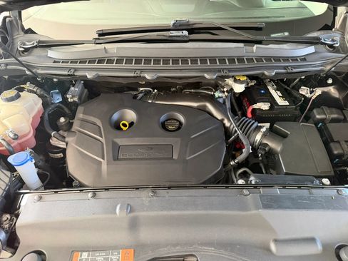 Used 2015 Ford Edge SEL w/ Equipment Group 201A FWD image 13