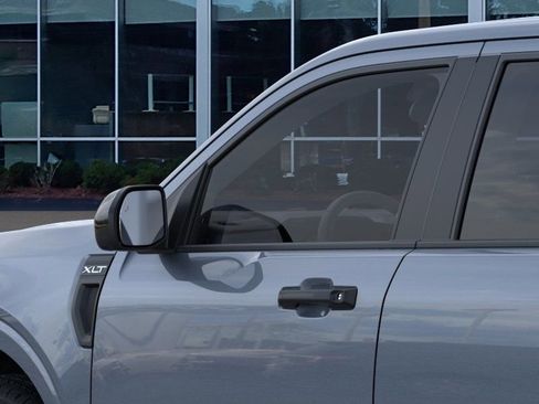 New 2025 Ford Maverick XLT w/ XLT Luxury Package FWD image 52