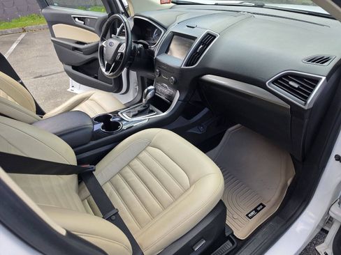 Used 2015 Ford Edge SEL w/ Equipment Group 201A AWD/4WD image 45