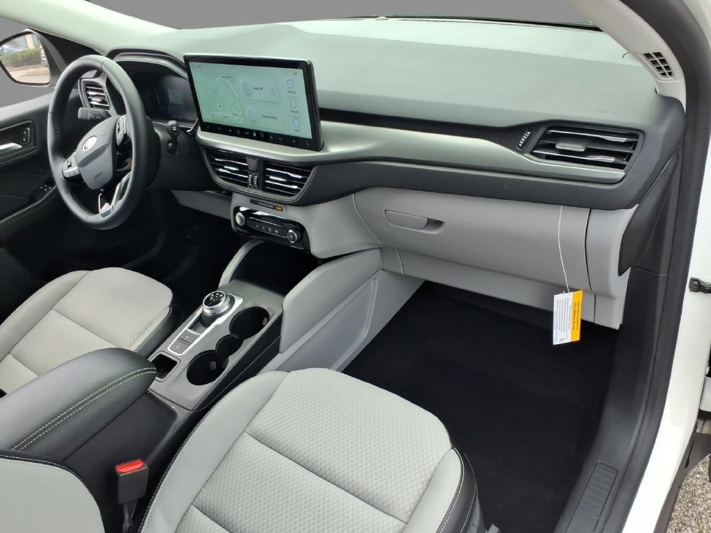 New 2024 Ford Escape SE FWD image 12