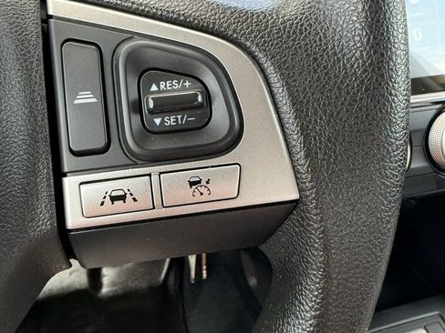 Used 2017 Subaru Forester 2.5i Premium AWD/4WD image 30