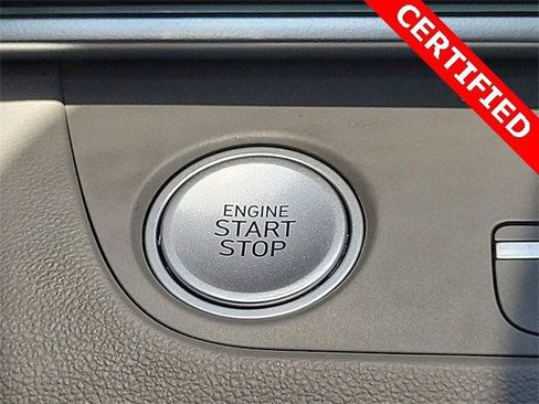 Used 2024 Hyundai Elantra SEL w/ Convenience Package FWD image 10