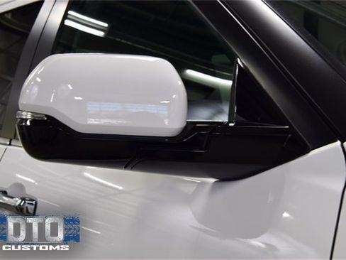 Used 2024 Toyota Tundra Limited image 16