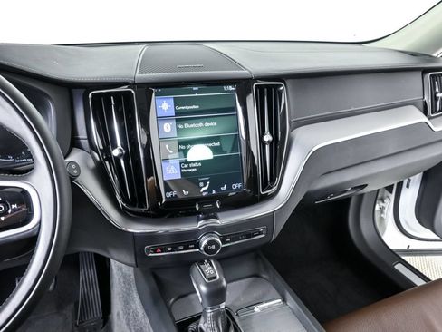 Used 2019 Volvo XC60 T5 Inscription w/ Protection Package Premier FWD image 14