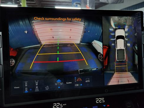 Used 2023 Toyota Tundra Platinum image 35