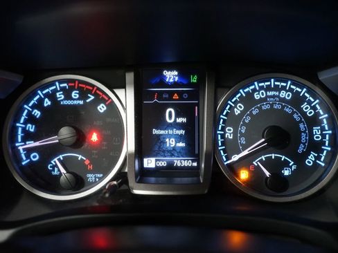Certified 2023 Toyota Tacoma SR5 RWD image 16