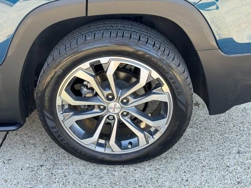 Used 2020 GMC Terrain SLT w/ Preferred Package image 24