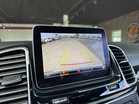 Used 2018 Mercedes-Benz GLE 350 image 5