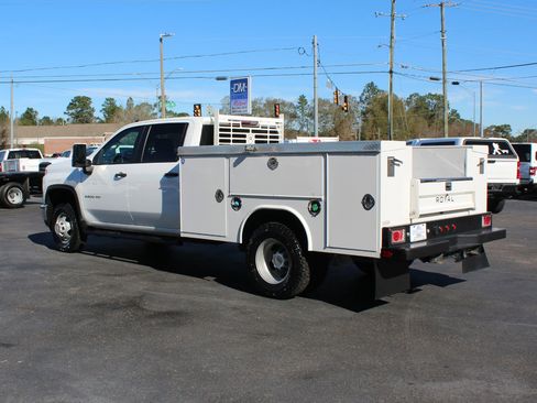 Used 2024 Chevrolet Silverado 3500 W/T w/ WT Convenience Package image 12