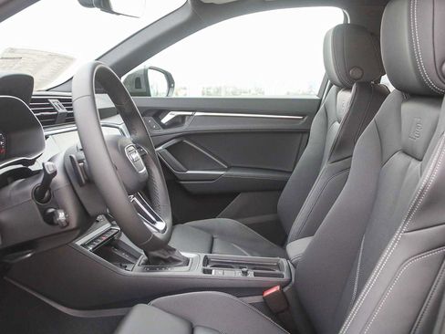 New 2025 Audi Q3 2.0T Premium image 25