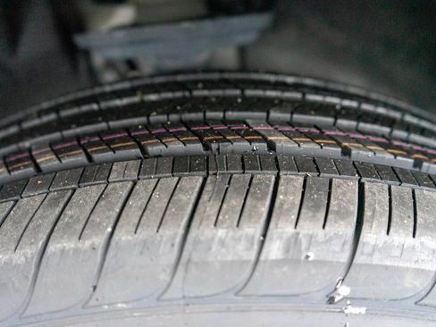 Used 2023 GMC Acadia Denali w/ Black Diamond Edition image 42