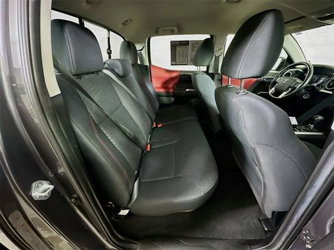 Used 2022 Toyota Tacoma SR5 image 10
