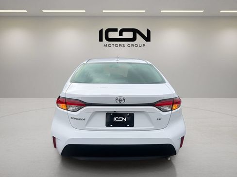 Used 2024 Toyota Corolla LE FWD image 4