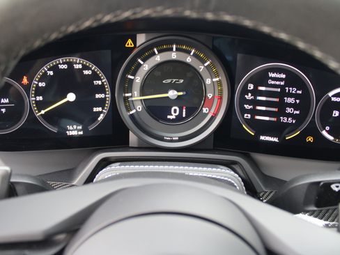 Certified 2022 Porsche 911 GT3 image 21