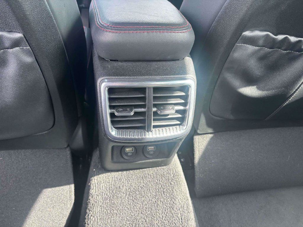 Used 2023 Kia K5 GT FWD image 11