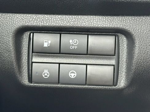 Used 2018 Nissan Leaf SV w/ SV Technology Package FWD image 33