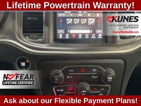 Used 2022 Dodge Charger SXT image 19