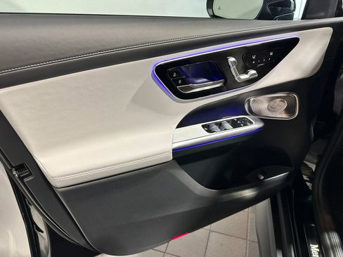 New 2026 Mercedes-Benz GLC 300 4MATIC image 8