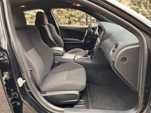 Used 2021 Dodge Charger R/T image 38