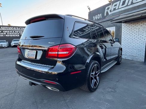 Used 2018 Mercedes-Benz GLS 550 4MATIC w/ Driver Assistance Package image 29