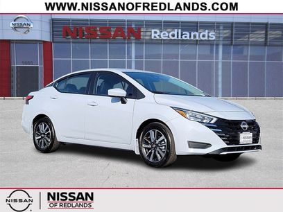 New 2025 Nissan Versa SV w/ Trunk Package