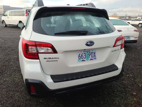 Used 2019 Subaru Outback 2.5i image 4