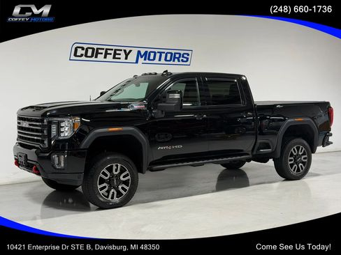 Used 2022 GMC Sierra 3500 AT4 AWD/4WD image 1