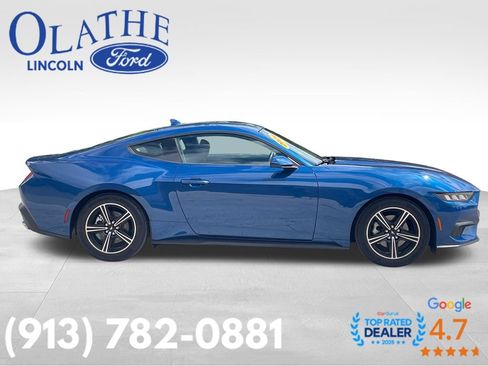 Used 2024 Ford Mustang Coupe RWD image 6