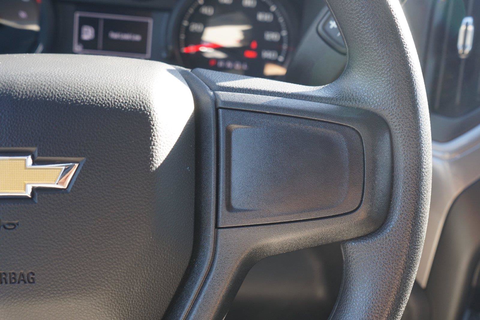 Used 2026 Chevrolet Silverado 1500 Custom RWD image 12
