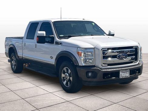 Used 2016 Ford F350 King Ranch RWD image 2