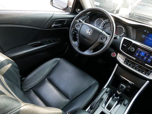 Used 2014 Honda Accord EX-L image 9