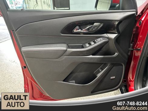 Certified 2023 Chevrolet Traverse RS AWD/4WD image 12