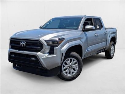 New 2025 Toyota Tacoma SR5