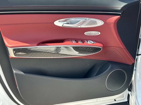 New 2026 Genesis GV70 3.5T Sport Prestige AWD/4WD image 18