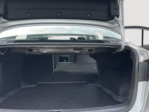 Used 2024 Toyota Corolla SE w/ SE Premium Package image 22