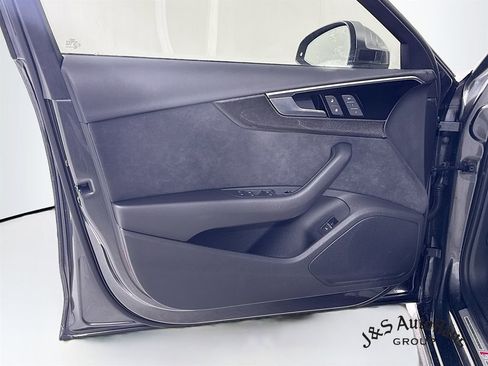 Used 2022 Audi S4 Premium image 22