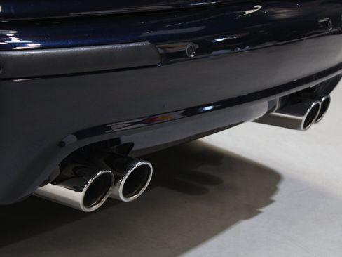 Used 2002 BMW M5 RWD image 15