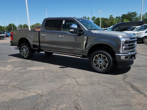 New 2026 Ford F350 Platinum w/ Platinum Plus Package AWD/4WD image 8