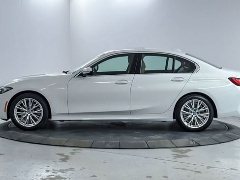Used 2024 BMW 330i Sedan w/ Premium Package RWD image 5