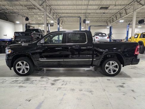 Used 2022 RAM 1500 Limited w/ Body Color Bumper Group AWD/4WD image 6