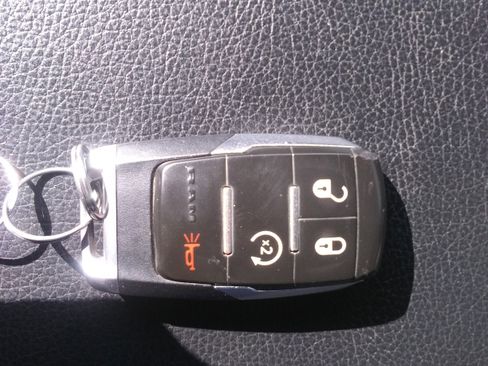 Used 2022 RAM 2500 Laramie image 16