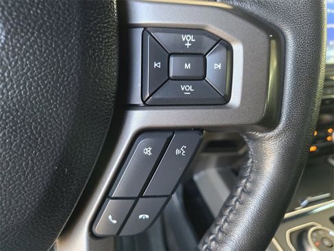 Used 2020 Ford Expedition XLT w/ Black Accent Package image 16