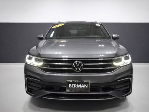Used 2023 Volkswagen Tiguan SEL R-Line image 6
