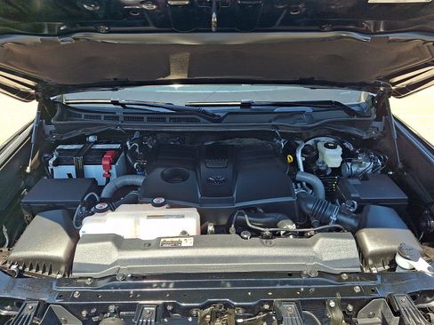 Certified 2025 Toyota Tundra 1794 Edition AWD/4WD image 28