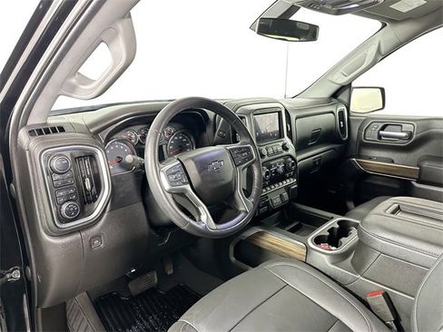 Used 2021 Chevrolet Silverado 1500 RST w/ Convenience Package II image 9