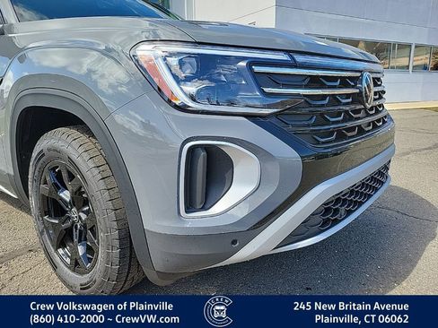 New 2026 Volkswagen Atlas Peak Edition AWD/4WD image 21