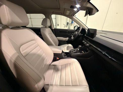 Used 2025 Honda CR-V EX-L image 28