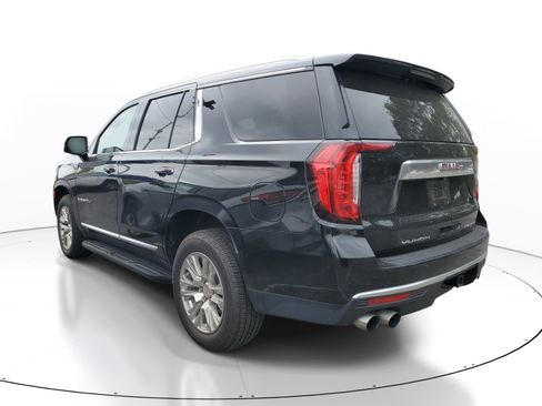 Used 2021 GMC Yukon Denali image 3